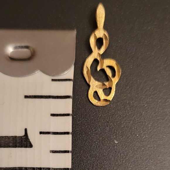 COPY - 10K Gold Treble Clef Pendant Great Gift Idea - Picture 3 of 4